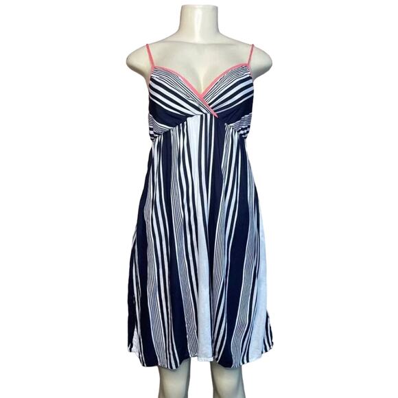 Label of Graded Goods By H&M Women's Dress - Picture 5 of 5